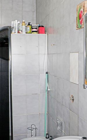 Casa para alugar com 200m², 4 quartos e 3 vagasEdícula Banheiro