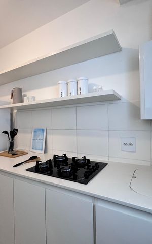 Apartamento à venda com 45m², 2 quartos e 1 vaga Apartamento à venda com 45m², 2 quartos e 1 vagaCozinha e Área de Serviço