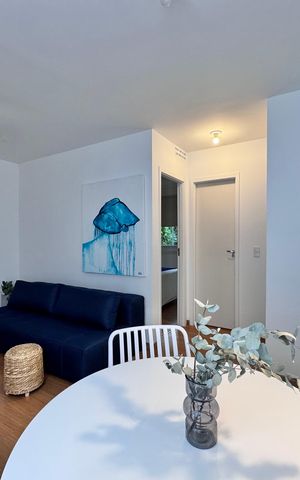 Apartamento à venda com 45m², 2 quartos e 1 vaga Apartamento à venda com 45m², 2 quartos e 1 vagaSala