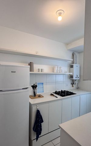Apartamento à venda com 45m², 2 quartos e 1 vaga Apartamento à venda com 45m², 2 quartos e 1 vagaCozinha e Área de Serviço