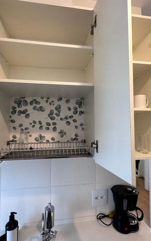 Apartamento à venda com 45m², 2 quartos e 1 vaga Apartamento à venda com 45m², 2 quartos e 1 vagaCozinha e Área de Serviço