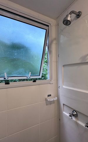 Apartamento à venda com 45m², 2 quartos e 1 vaga Apartamento à venda com 45m², 2 quartos e 1 vagaBanheiro Social