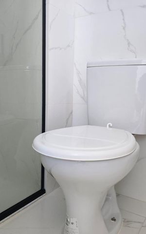 Apartamento para alugar com 110m², 3 quartos e 1 vaga Apartamento para alugar com 110m², 3 quartos e 1 vagaBanheiro da Suíte