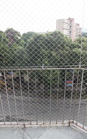 Apartamento à venda com 54m², 2 quartos e 2 vagasVaranda do Quarto 1
