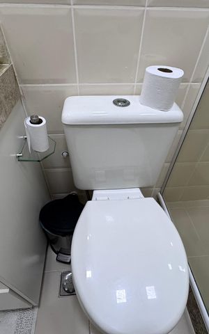 Apartamento à venda com 87m², 2 quartos e 2 vagas Apartamento à venda com 87m², 2 quartos e 2 vagasBanheiro Social