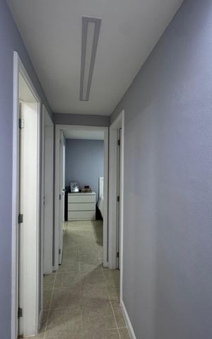 Apartamento à venda com 87m², 2 quartos e 2 vagas Apartamento à venda com 87m², 2 quartos e 2 vagasCorredor