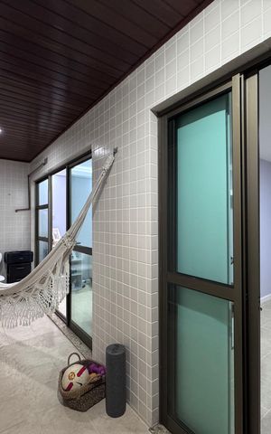 Apartamento à venda com 87m², 2 quartos e 2 vagas Apartamento à venda com 87m², 2 quartos e 2 vagasVaranda