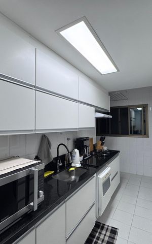 Apartamento à venda com 87m², 2 quartos e 2 vagas Apartamento à venda com 87m², 2 quartos e 2 vagasCozinha e Área de Serviço