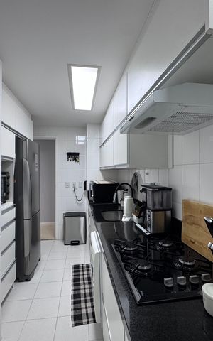 Apartamento à venda com 87m², 2 quartos e 2 vagas Apartamento à venda com 87m², 2 quartos e 2 vagasCozinha e Área de Serviço