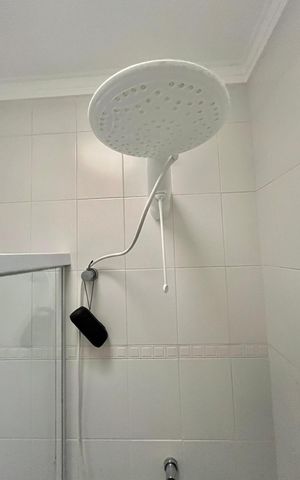 Casa de condomínio à venda com 95m², 3 quartos e 2 vagas Casa de condomínio à venda com 95m², 3 quartos e 2 vagasBanheiro