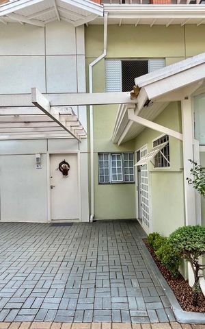 Casa de condomínio à venda com 95m², 3 quartos e 2 vagas Casa de condomínio à venda com 95m², 3 quartos e 2 vagasFachada da casa
