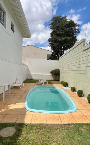 Casa de condomínio à venda com 95m², 3 quartos e 2 vagas Casa de condomínio à venda com 95m², 3 quartos e 2 vagasÁrea comum - Piscina