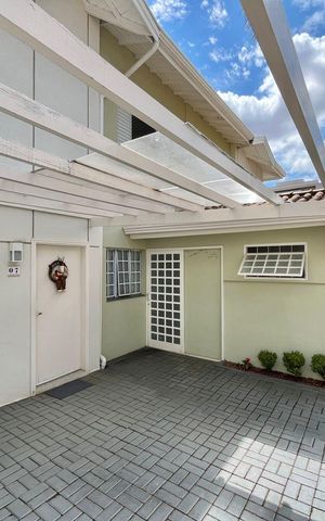 Casa de condomínio à venda com 95m², 3 quartos e 2 vagas Casa de condomínio à venda com 95m², 3 quartos e 2 vagasFachada da casa