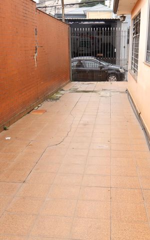 Casa à venda com 234m², 2 quartos e 7 vagasGaragem