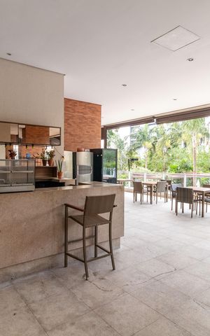 Apartamento à venda com 187m², 4 quartos e 3 vagas Apartamento à venda com 187m², 4 quartos e 3 vagasÁrea comum