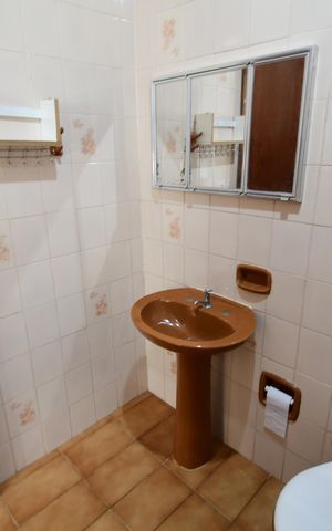 Casa à venda com 124m², 3 quartos e 2 vagasBanheiro Suíte
