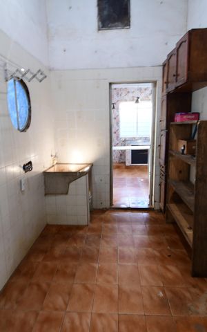 Casa à venda com 124m², 3 quartos e 2 vagasÁrea de Serviço