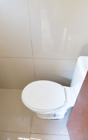 Casa à venda com 124m², 3 quartos e 2 vagasBanheiro de serviço