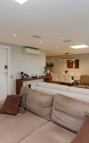 Apartamento à venda com 150m², 3 quartos e 3 vagas Apartamento à venda com 150m², 3 quartos e 3 vagasSala