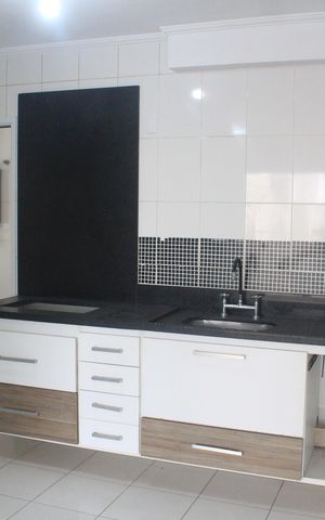 Apartamento à venda com 125m², 3 quartos e 2 vagasCozinha