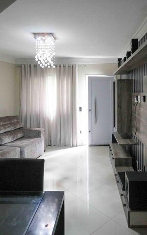 Casa de condomínio à venda com 84m², 2 quartos e 1 vaga Casa de condomínio à venda com 84m², 2 quartos e 1 vagaSala