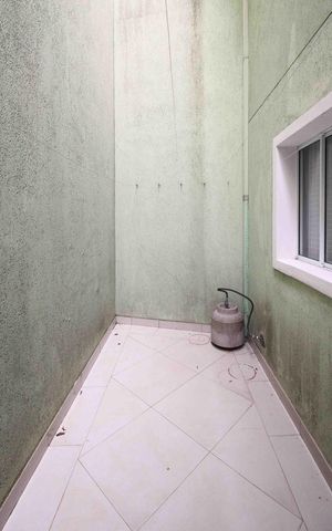 Casa de condomínio à venda com 84m², 2 quartos e 1 vaga Casa de condomínio à venda com 84m², 2 quartos e 1 vagaQuintal