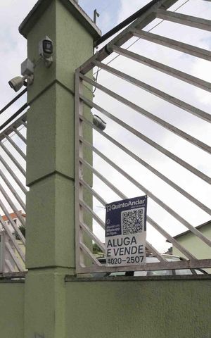 Casa de condomínio à venda com 84m², 2 quartos e 1 vaga Casa de condomínio à venda com 84m², 2 quartos e 1 vagaFachada