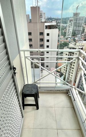 Apartamento à venda com 101m², 4 quartos e 3 vagas Apartamento à venda com 101m², 4 quartos e 3 vagasVaranda da Suíte