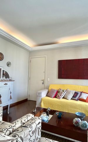 Apartamento à venda com 101m², 4 quartos e 3 vagas Apartamento à venda com 101m², 4 quartos e 3 vagasSala