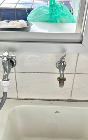 Apartamento à venda com 101m², 4 quartos e 3 vagas Apartamento à venda com 101m², 4 quartos e 3 vagasÁrea de Serviço