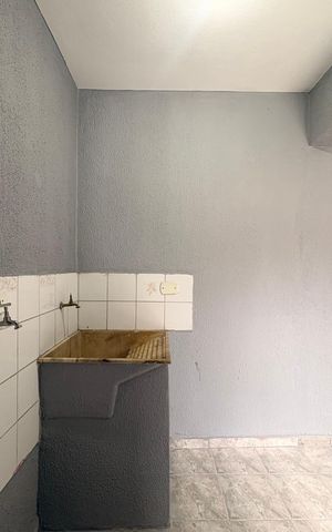 Casa à venda com 191m², 3 quartos e 2 vagas Casa à venda com 191m², 3 quartos e 2 vagasÁrea de serviço