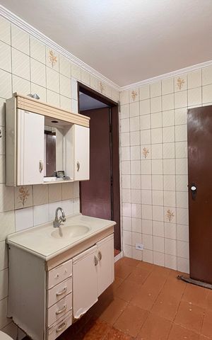 Casa à venda com 191m², 3 quartos e 2 vagas Casa à venda com 191m², 3 quartos e 2 vagasBanheiro da Suíte
