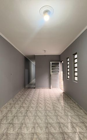 Casa à venda com 191m², 3 quartos e 2 vagas Casa à venda com 191m², 3 quartos e 2 vagasCopa