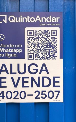 Casa à venda com 191m², 3 quartos e 2 vagas Casa à venda com 191m², 3 quartos e 2 vagasPlaca