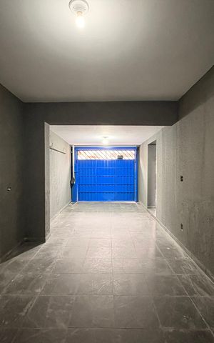 Casa à venda com 191m², 3 quartos e 2 vagas Casa à venda com 191m², 3 quartos e 2 vagasGaragem