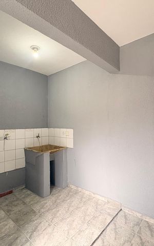 Casa à venda com 191m², 3 quartos e 2 vagas Casa à venda com 191m², 3 quartos e 2 vagasÁrea de serviço