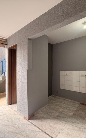 Casa à venda com 191m², 3 quartos e 2 vagas Casa à venda com 191m², 3 quartos e 2 vagasÁrea de serviço