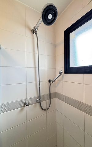 Apartamento para alugar com 81m², 2 quartos e 2 vagas Apartamento para alugar com 81m², 2 quartos e 2 vagasBanheiro da Suíte