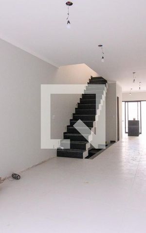 Casa à venda com 125m², 3 quartos e 2 vagas
