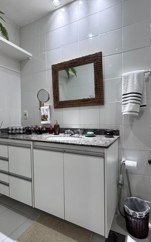 Apartamento à venda com 186m², 4 quartos e 2 vagas Apartamento à venda com 186m², 4 quartos e 2 vagasSuíte 1 - Banheiro