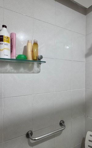 Apartamento à venda com 186m², 4 quartos e 2 vagas Apartamento à venda com 186m², 4 quartos e 2 vagasSuíte 2 - Banheiro