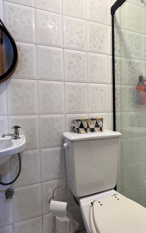 Apartamento à venda com 186m², 4 quartos e 2 vagas Apartamento à venda com 186m², 4 quartos e 2 vagasSuíte 3 (Reversível) - Banheiro