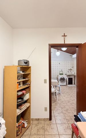 Casa à venda com 237m², 3 quartos e 4 vagasOficina 1