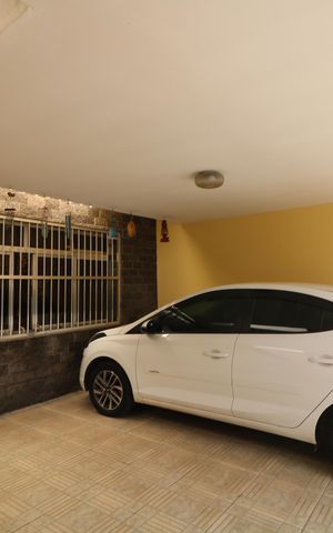 Casa à venda com 190m², 3 quartos e 3 vagasGaragem