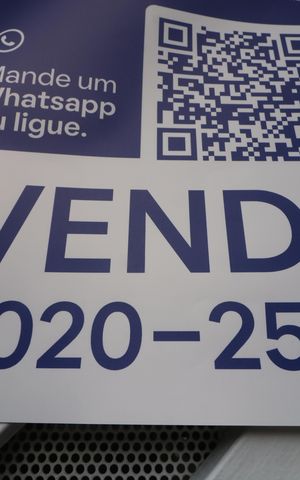 Casa à venda com 190m², 3 quartos e 3 vagasFachada