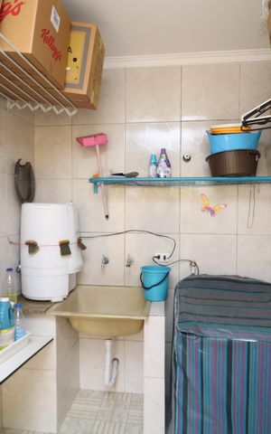 Casa à venda com 190m², 3 quartos e 3 vagasÁrea de Serviço