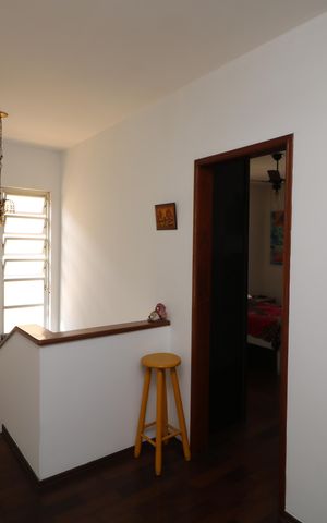 Casa à venda com 190m², 3 quartos e 3 vagasHall