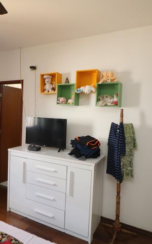 Casa à venda com 190m², 3 quartos e 3 vagasSuite