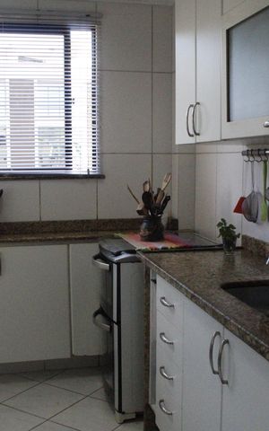 Apartamento à venda com 174m², 3 quartos e 3 vagasCozinha