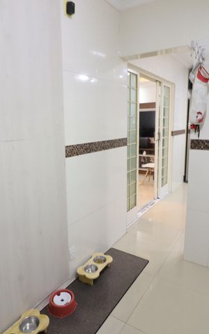 Casa à venda com 225m², 4 quartos e 2 vagasÁrea de Serviço 1